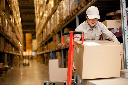 自助倉儲(chǔ)選擇指南 北京市場行情解析與蘇州軟件開發(fā)行業(yè)應(yīng)用